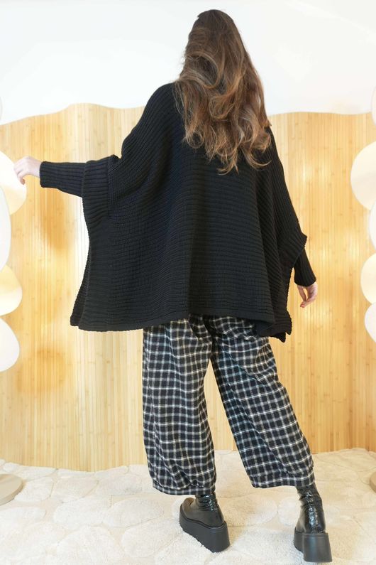 Traitor Blanket Knit Black /12=